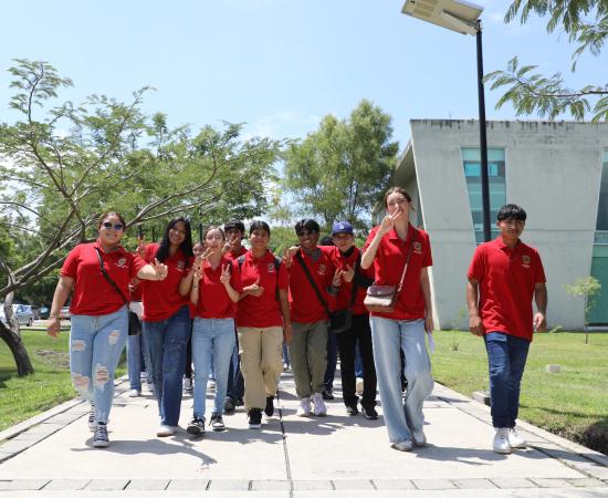 Segunda edición de la ExpoProfesiones 2025 valles tour