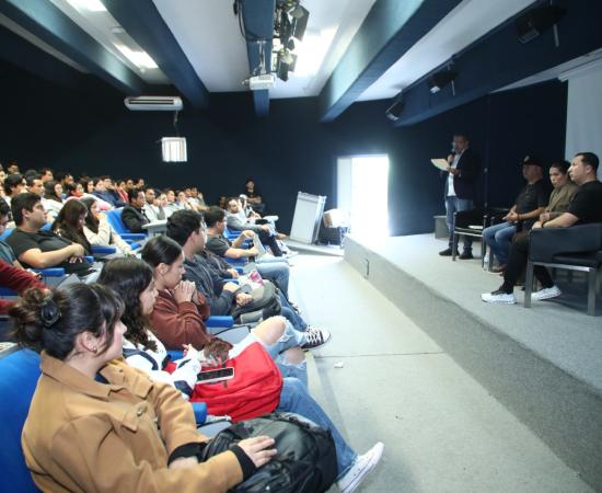 panel empresarios expoemprende