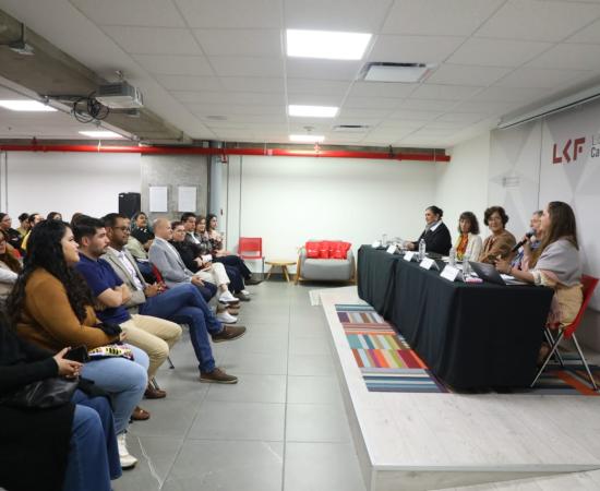 panel “Diálogos para la inclusión de la perspectiva de género” panelistas 